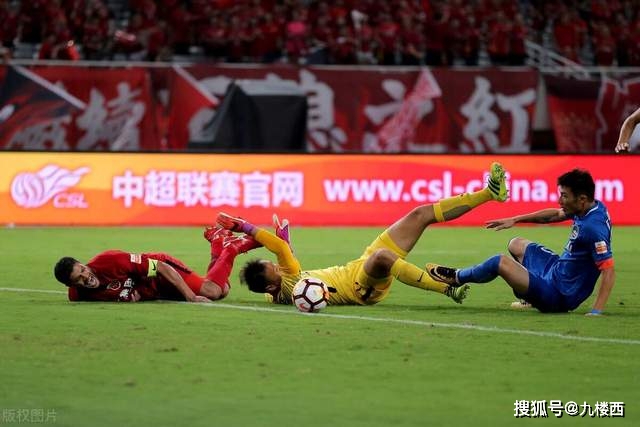 利马对曼联管理层的批评反映球员对球队的执着